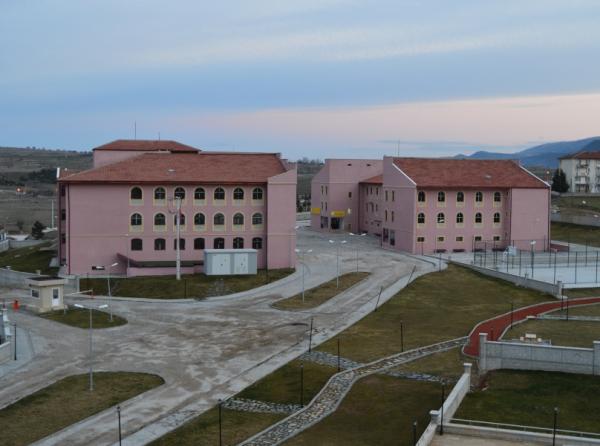 Yoncalı Mesleki ve Teknik Anadolu Lisesi Fotoğrafı
